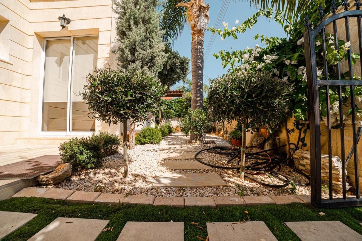 Villa Villa Myria, 3Bd, Private Pool, Garden, Bbq, Near The Beach In Kisonerga Paphos