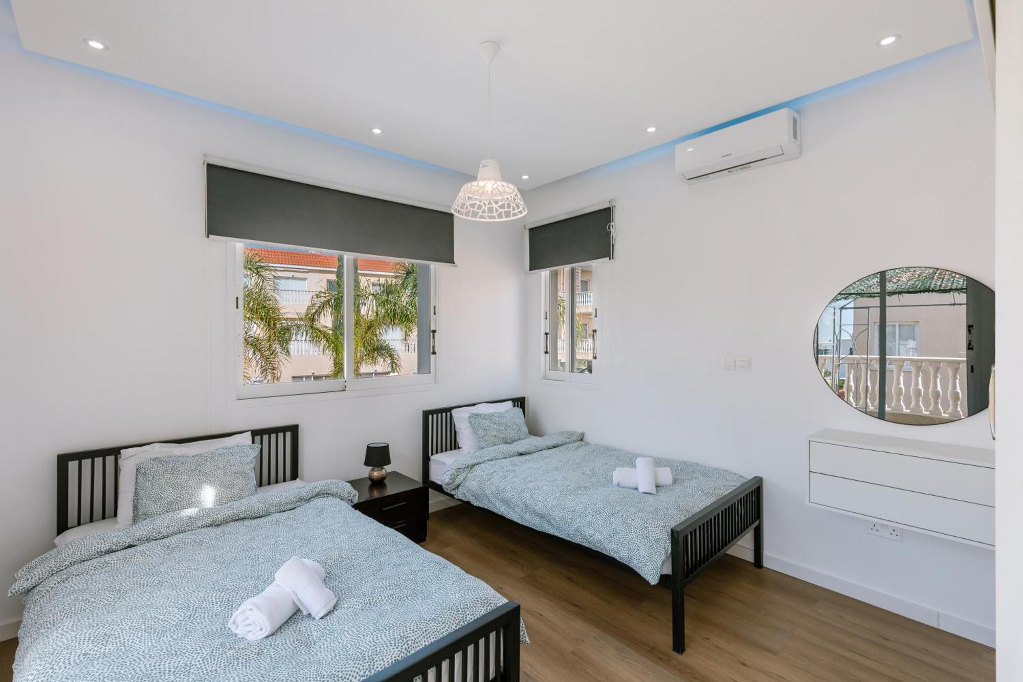 Villa Myria, 3Bd, Private Pool, Garden, Bbq, Near The Beach In Kisonerga * Paphos