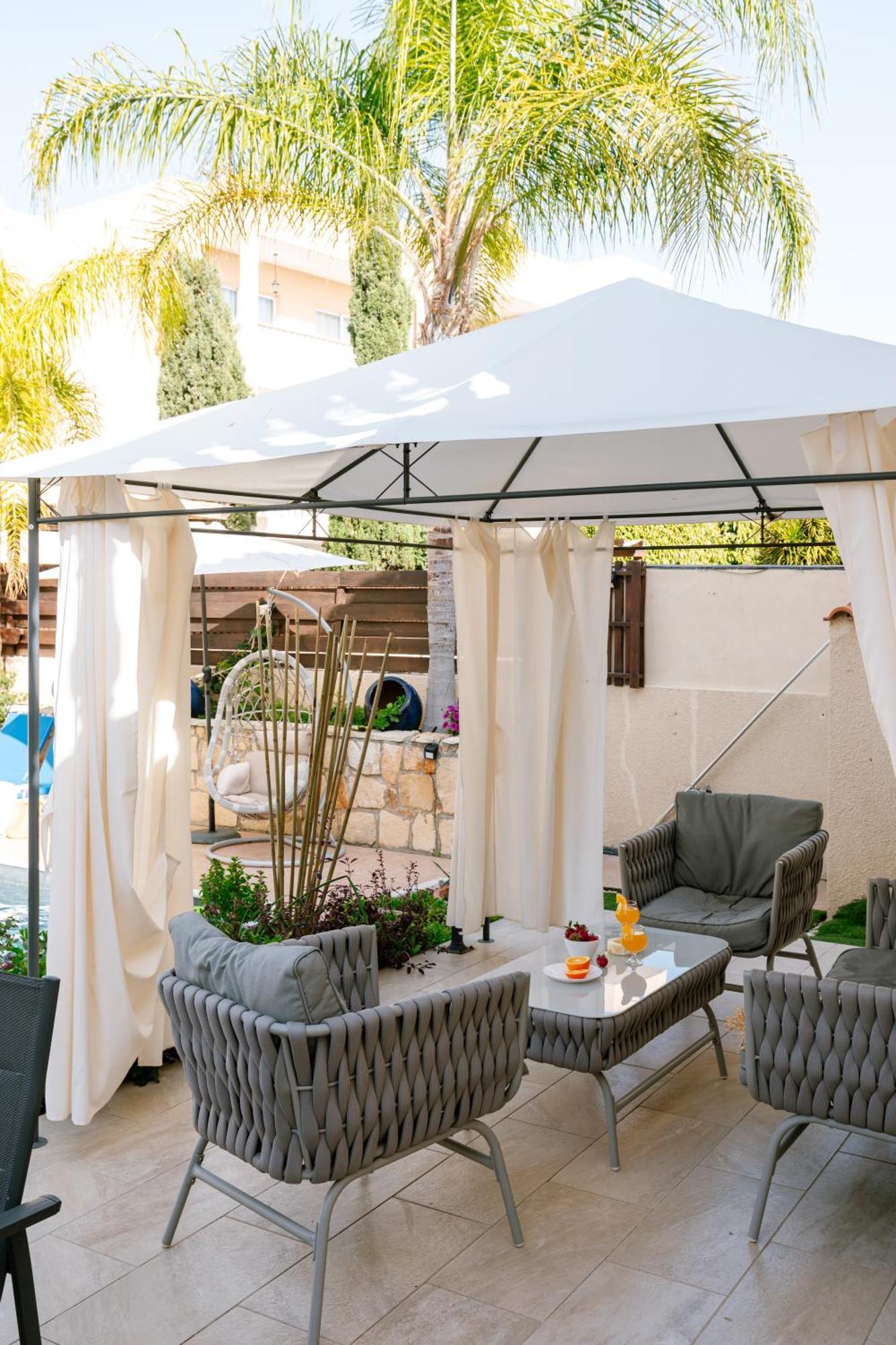 Villa Myria, 3Bd, Private Pool, Garden, Bbq, Near The Beach In Kisonerga * Paphos